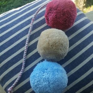 Nena and Co. Feeling Pom